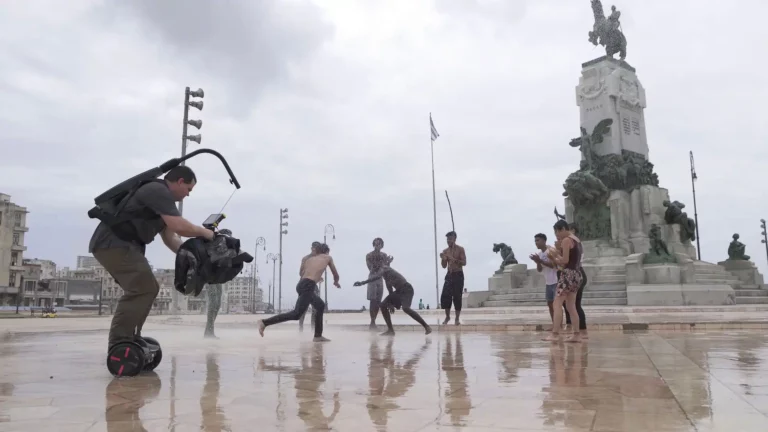 Shoot Cuba, Like a Pro. Cuba Fixer. Dustin Farrell Shoots at Parque Maceo in Havana for CUBA IMAX
